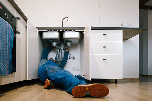 Professional Leak Detection technician working in Crescent, OR